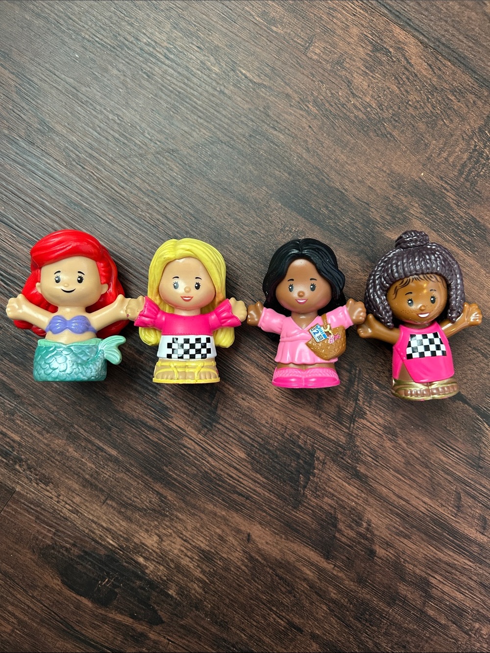 Little People Princess Ariel & Barbie Friends